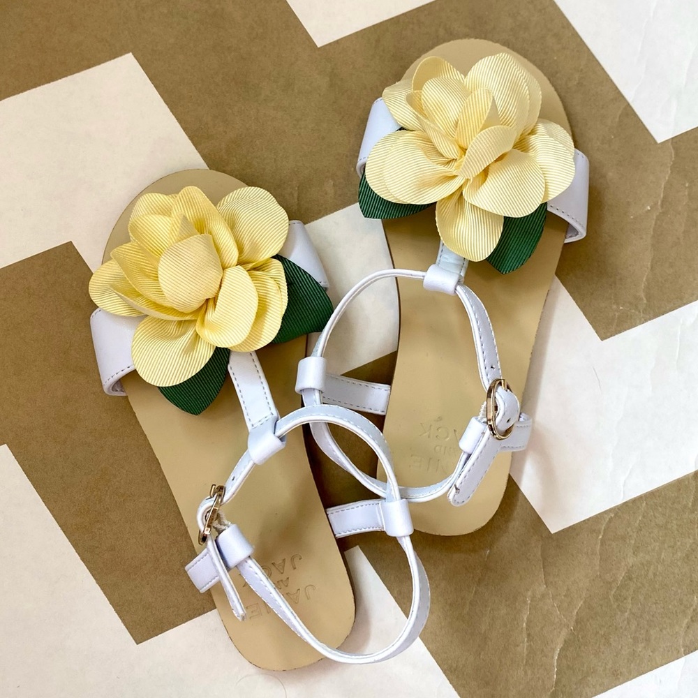 Janie and jack flower sandals - Picture 3 of 7